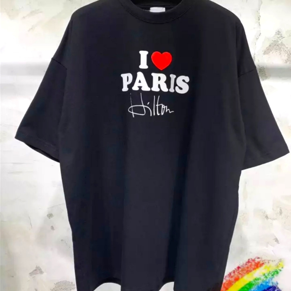 Paris hilton vetements🌺